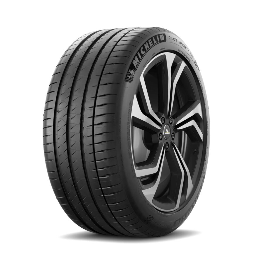 3253023 109Y MICHELIN PILOT SPORT 4 SUV XL    